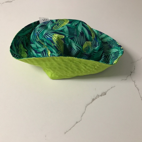 UV Skins Kids Bucket hat Size 5 NWOT Reversible Jungle Chameleon / Lime - Picture 6 of 11
